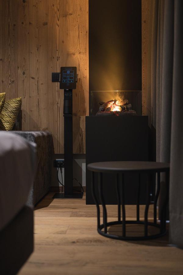 Dolomiti Exclusive Your Mountain Suite Pozza di Fassa Exterior foto