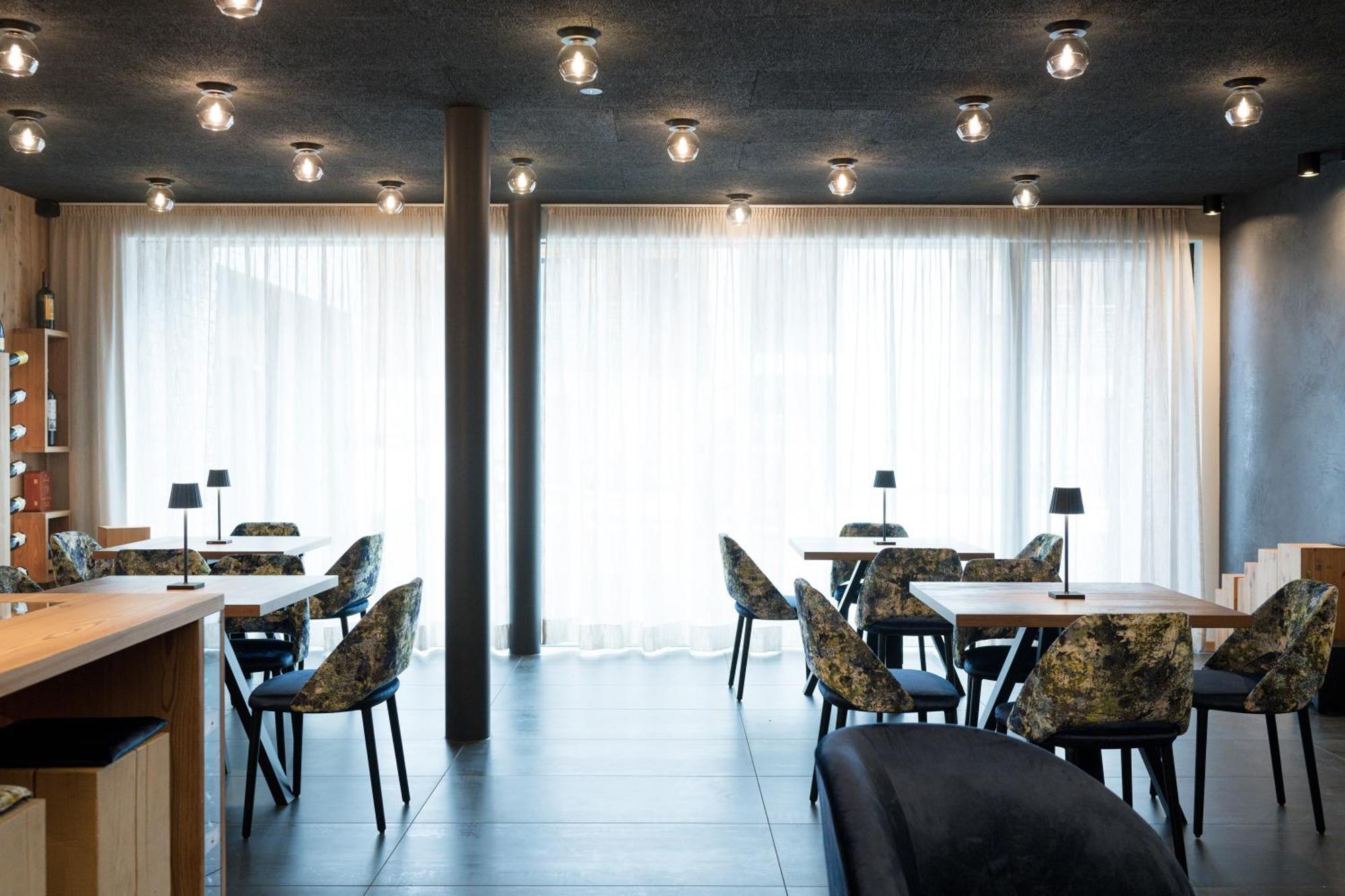 Dolomiti Exclusive Your Mountain Suite Pozza di Fassa Exterior foto